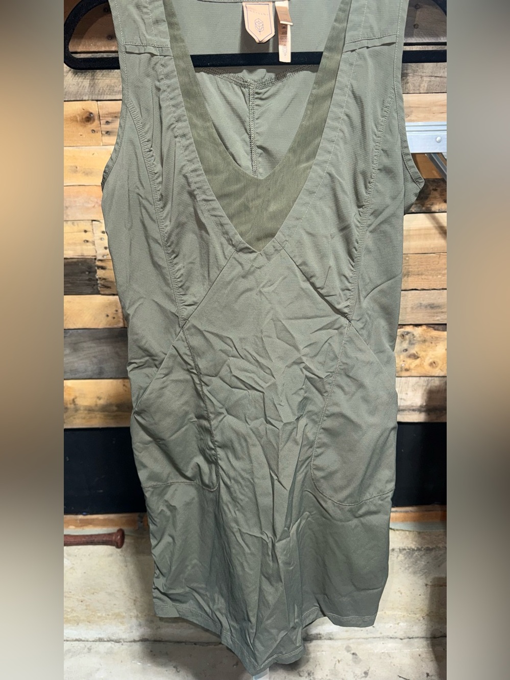 Sleeveless Olive Green V-Neck Midi Dress size Large